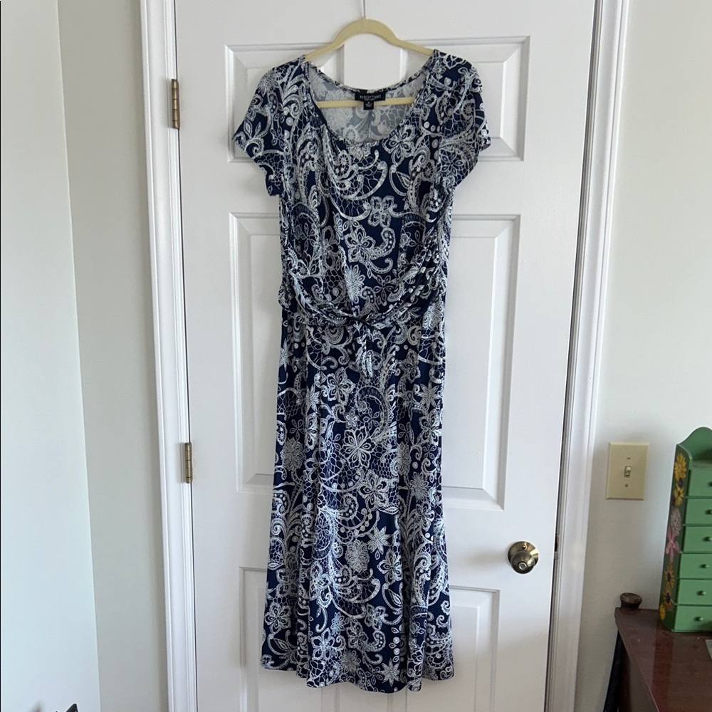 Perceptions Navy and White Paisley Midi Dress